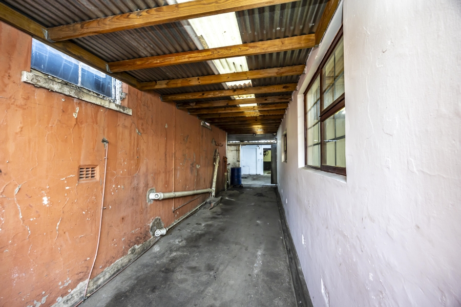 Commercial Property for Sale in Quigney Eastern Cape